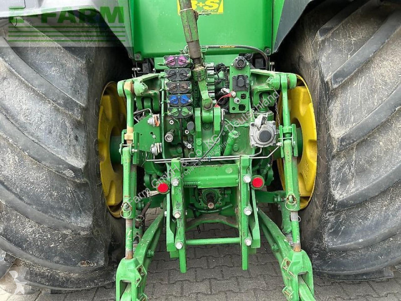 Landbrugstraktor John Deere  8335r