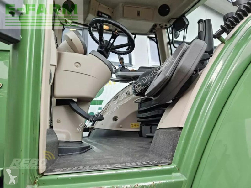 Landbrugstraktor Fendt  824 vario profi plus