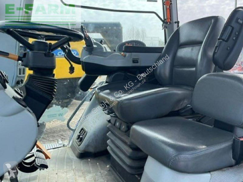 Lantbrukstraktor New Holland  t8.410
