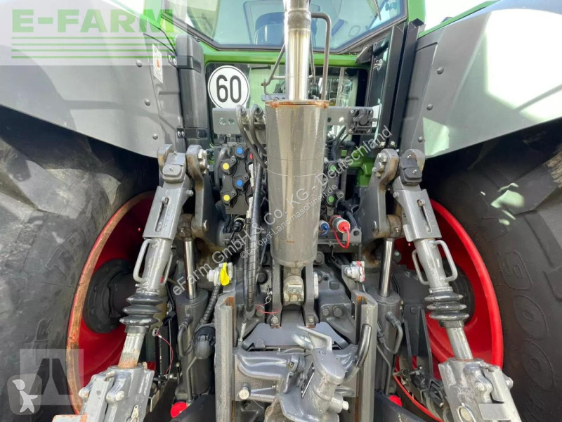 Landbrugstraktor Fendt  828 vario profiplus