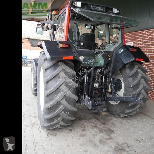 Landbrugstraktor Valtra  x 100 knicklenker mit...