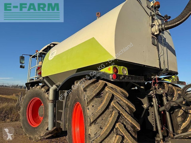 Landbrugstraktor Claas  xerion 3800 saddle trac...