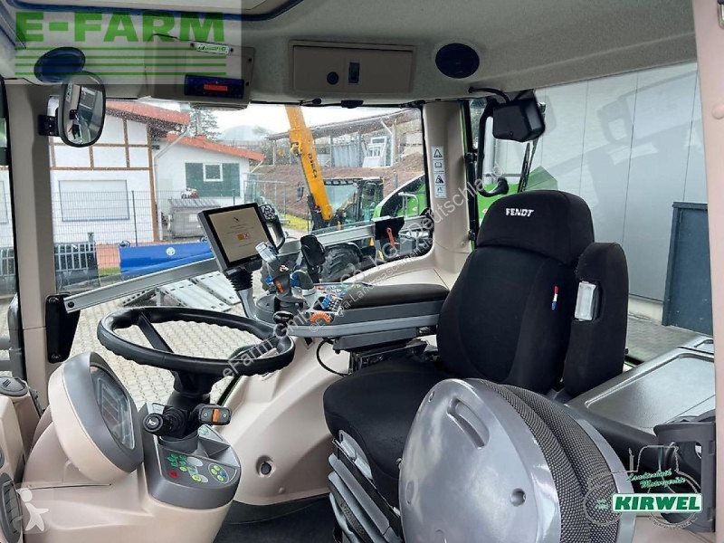 Landbrugstraktor Fendt  828 vario s4