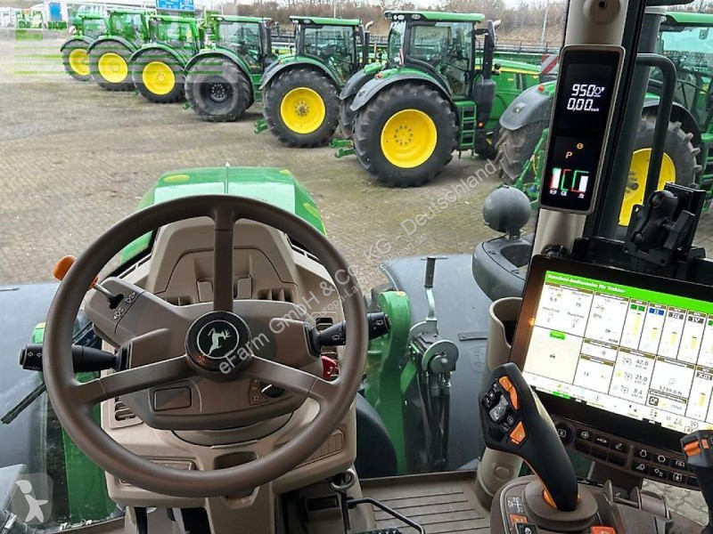 Landbrugstraktor John Deere  6r 230