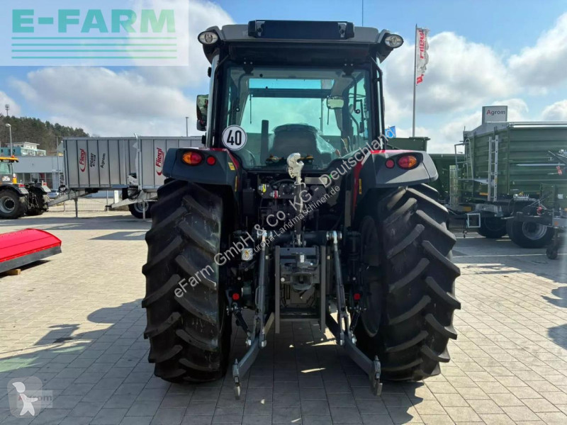 Landbrugstraktor Massey Ferguson  5711 m