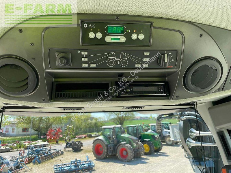 Landbrugstraktor Claas  xerion 4200 saddle trac...