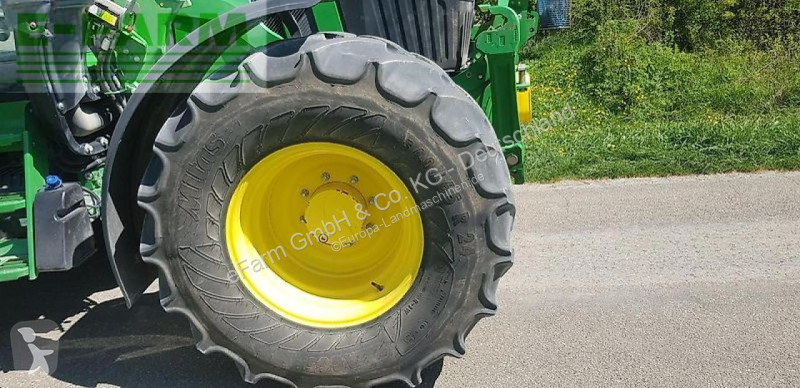 Landbrugstraktor John Deere  6120m