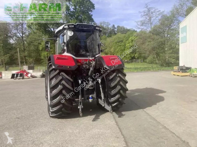 Lantbrukstraktor Massey Ferguson  8s.305...