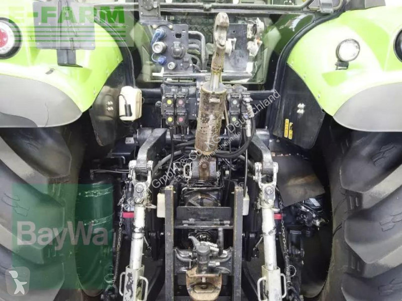 Lantbrukstraktor Deutz-Fahr ttv