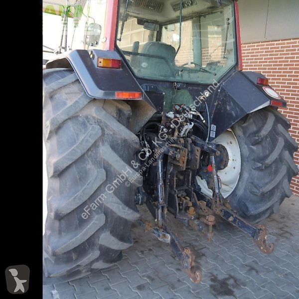 Landbrugstraktor Valtra  8450
