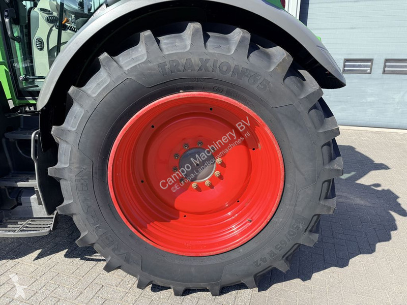 Fendt 718 Vario S4 PowerPlus tractor