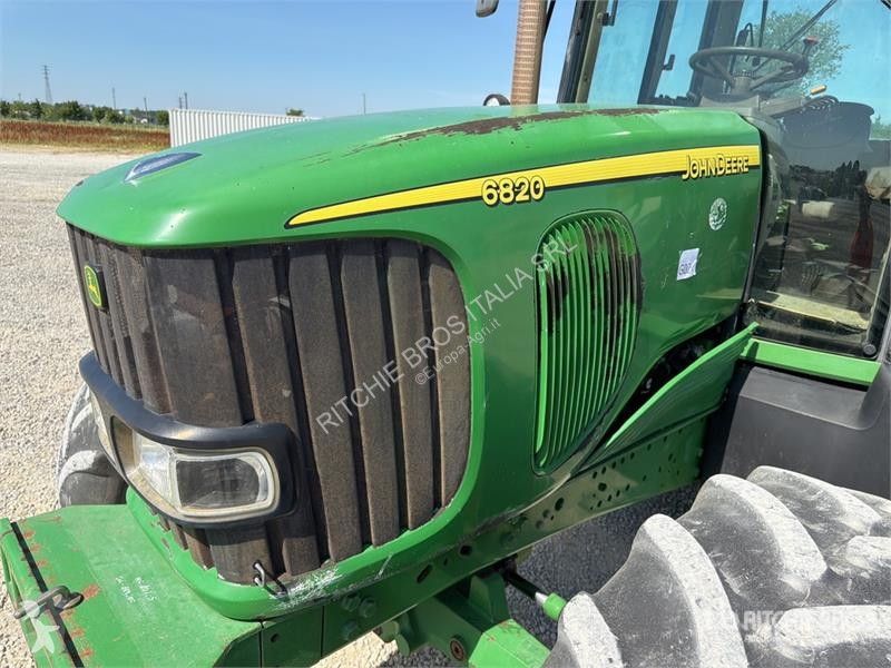 Tractor John Deere 6820