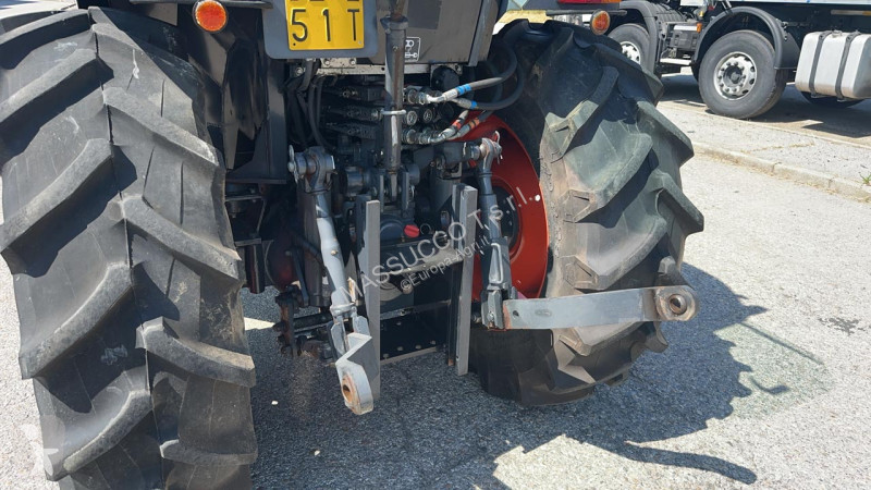 Tractor agrícola Kubota M8540 4x4