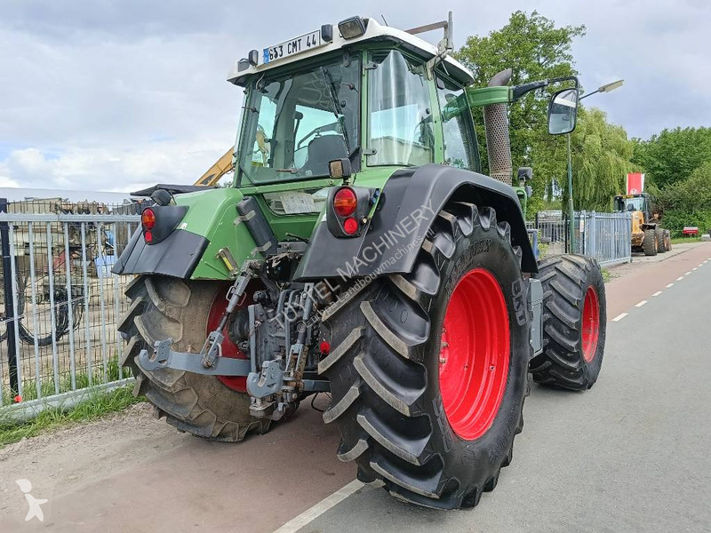 Lantbrukstraktor Fendt 712 Vario TMS fronthef...
