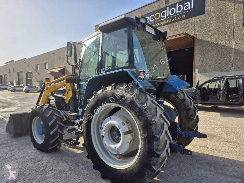Lantbrukstraktor Ford 6640DT