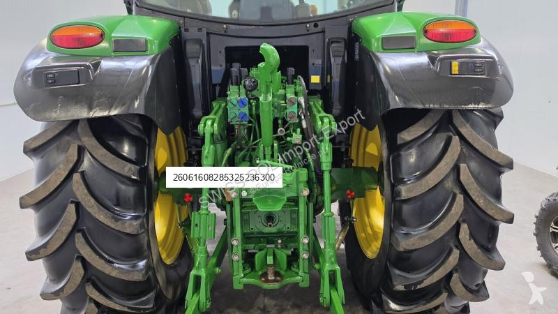 Traktor John Deere 6105 R