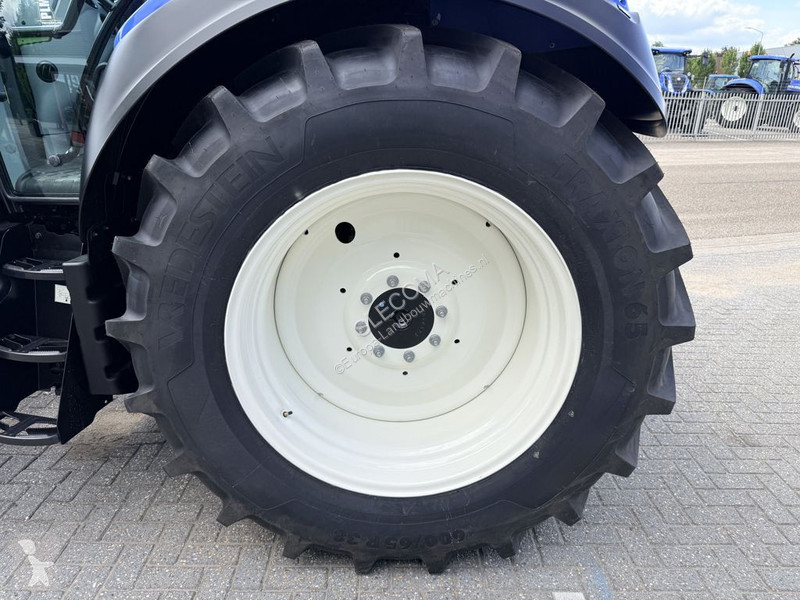 Traktor New Holland T5.140 AC Stage V