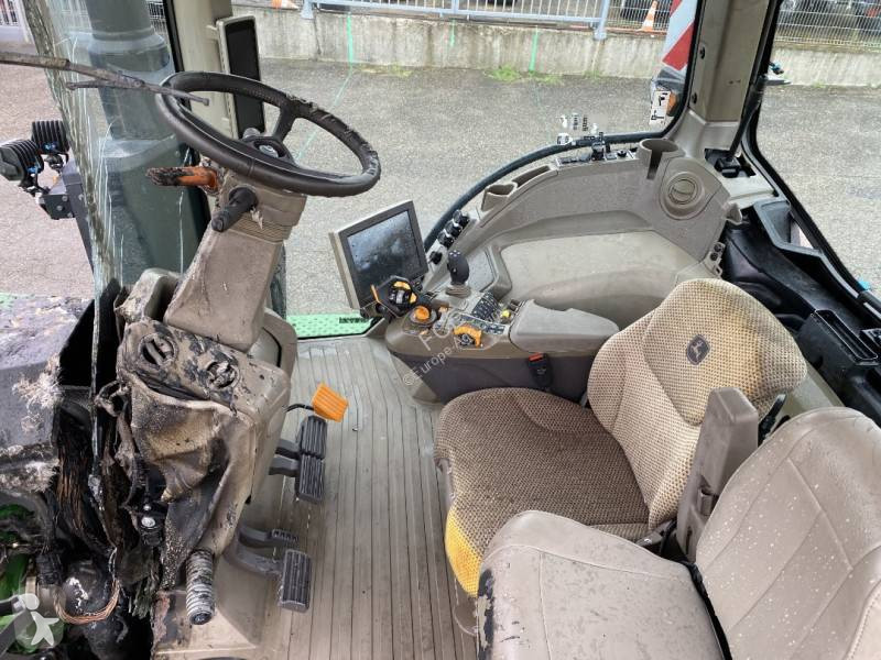 Lantbrukstraktor John Deere 7R330...