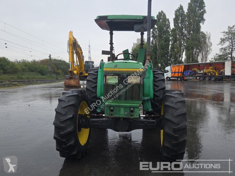 Сільськогосподарський трактор John Deere 5400