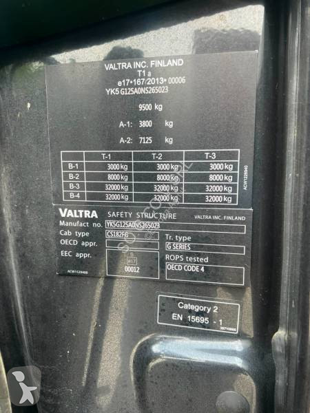 Lantbrukstraktor Valtra G125