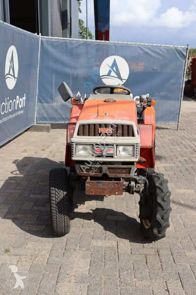 Tractor Yanmar F155D