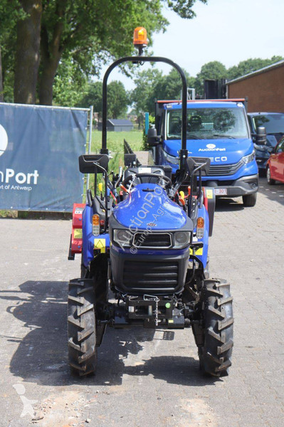 Traktor Farmtrac 26H