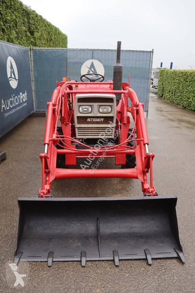Lantbrukstraktor Shibaura SD1843