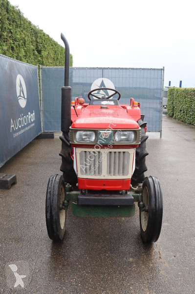 Lantbrukstraktor Yanmar 2TR20A