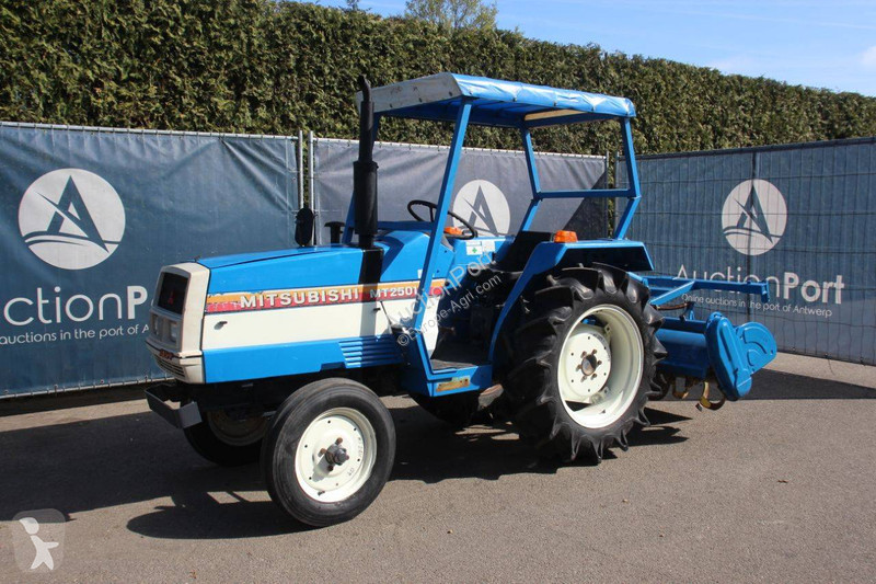 Tractor agrícola Mitsubishi MT2501