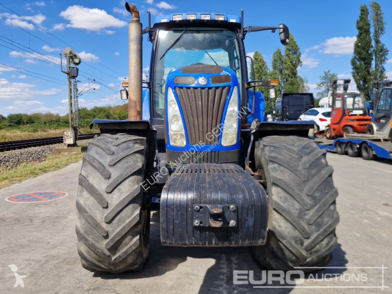 Tracteur agricole New Holland T8050