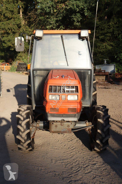 جرار زراعي Hinomoto NX320