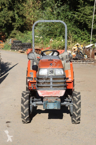 جرار زراعي Kubota GB16