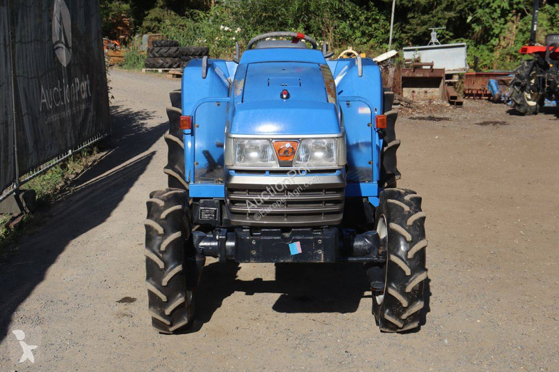 جرار زراعي Iseki TG25F
