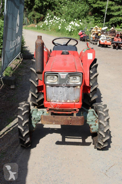جرار زراعي Yanmar YMG1800D