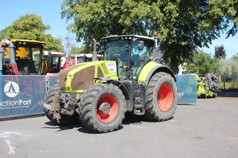 Tracteur agricole Claas Axion 930