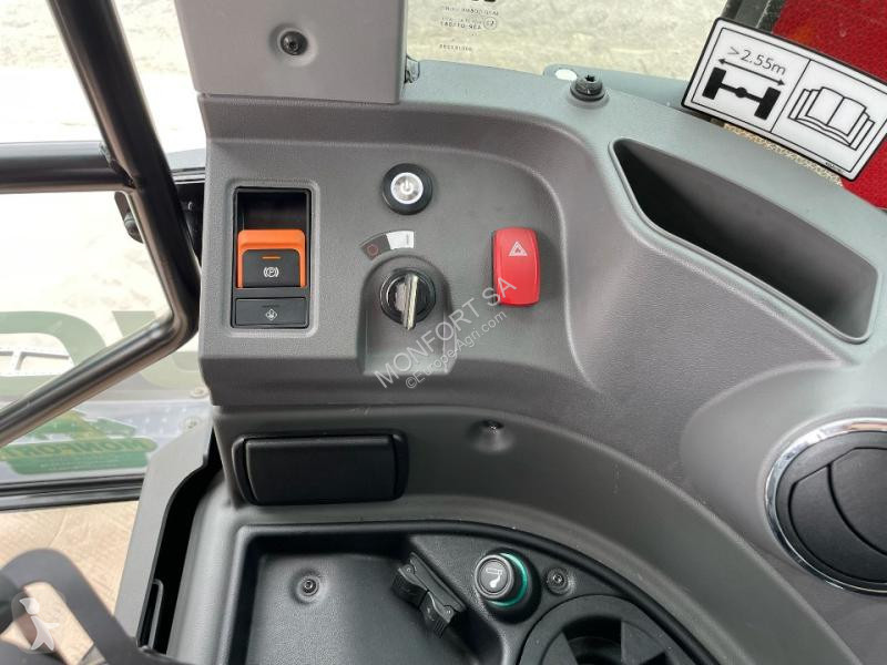 Tracteur agricole JCB  Fastrac 6300