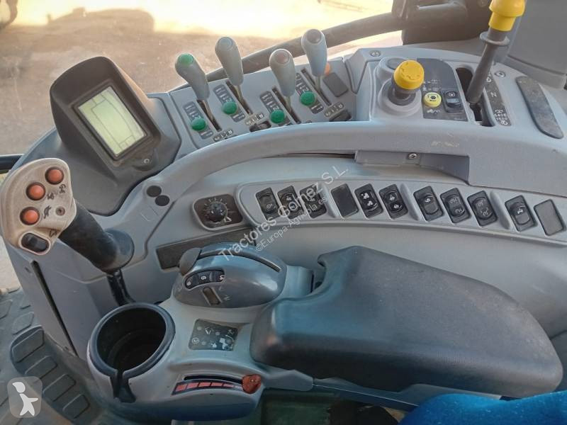 Tractor New Holland T7060