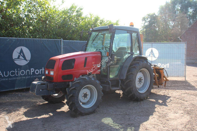 Tractor Valpadana Victor 75