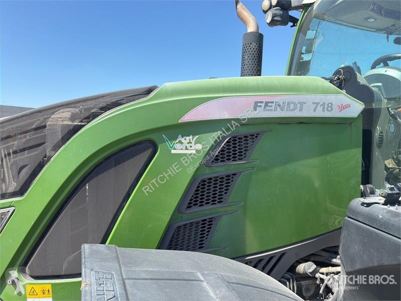 Сільськогосподарський трактор Fendt 718 Vario...