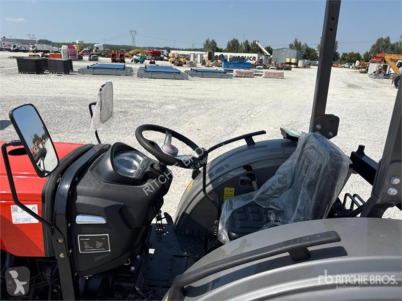 Сільськогосподарський трактор  TT604 4WD...