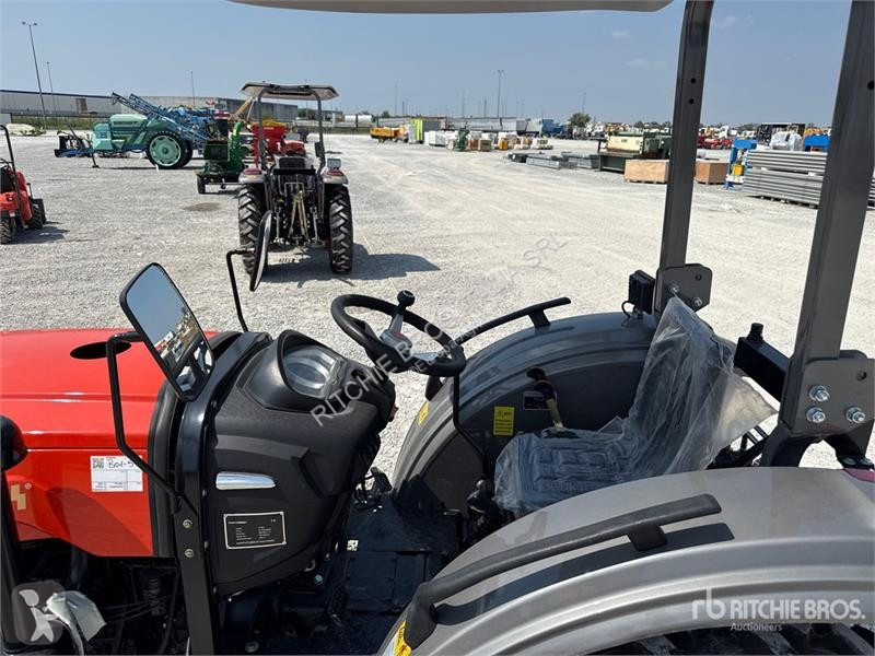 Сільськогосподарський трактор  TT604 4WD...