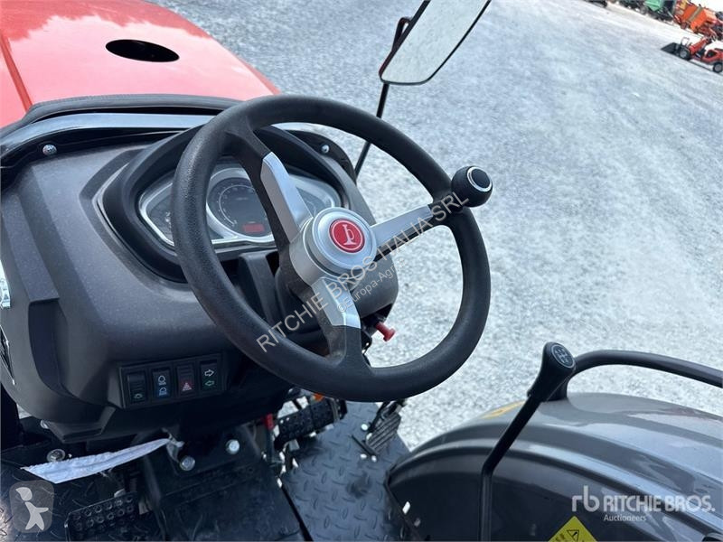 Сільськогосподарський трактор  TT604 4WD...