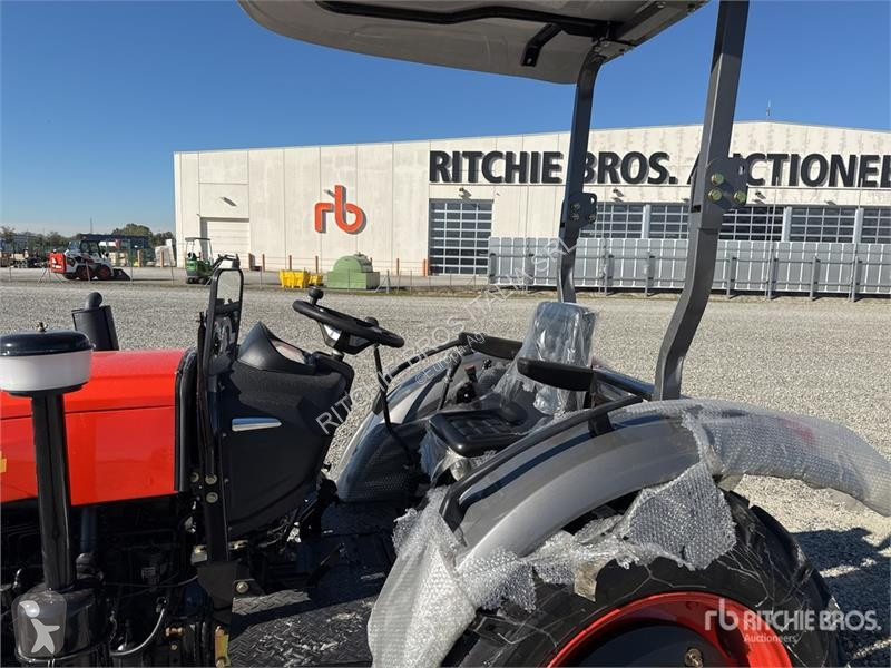 Сільськогосподарський трактор  TT604 4WD...