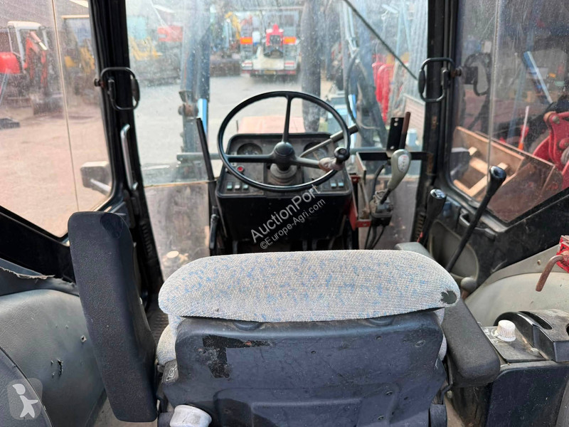Сільськогосподарський трактор Case IH XL956