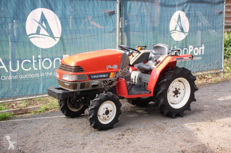 Сільськогосподарський трактор Yanmar F-6