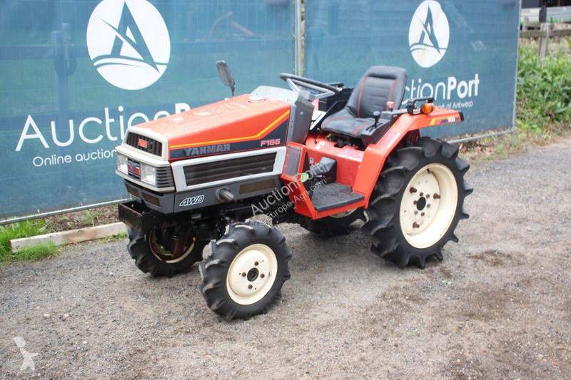 Сільськогосподарський трактор Yanmar F165D