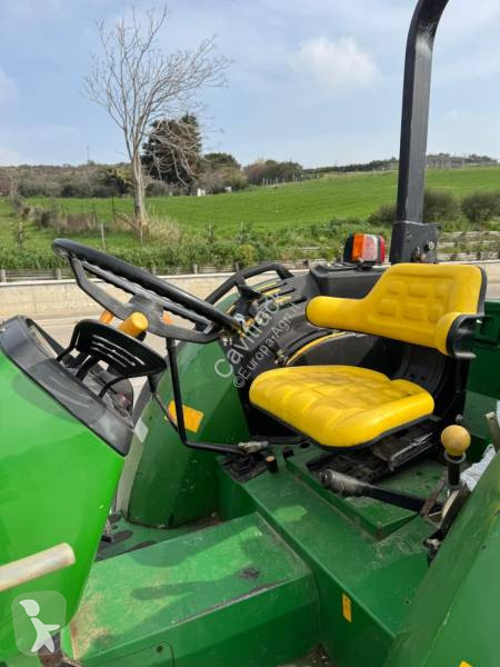 Tractor John Deere 5515