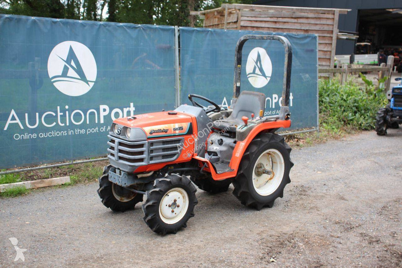 Kubota GB15 tractor