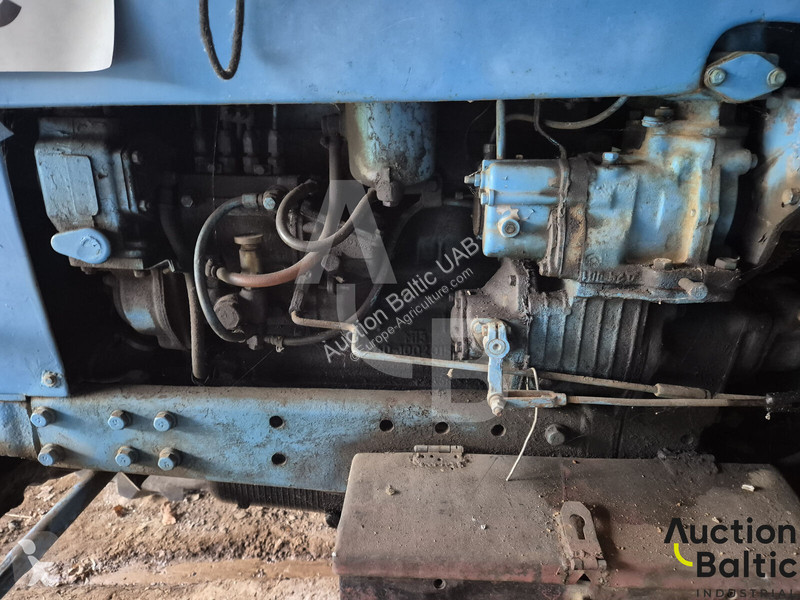 MT3 82 tractor