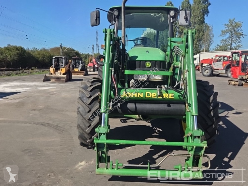 Tractor John Deere 5820